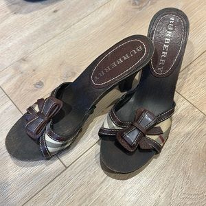 Burberry mules